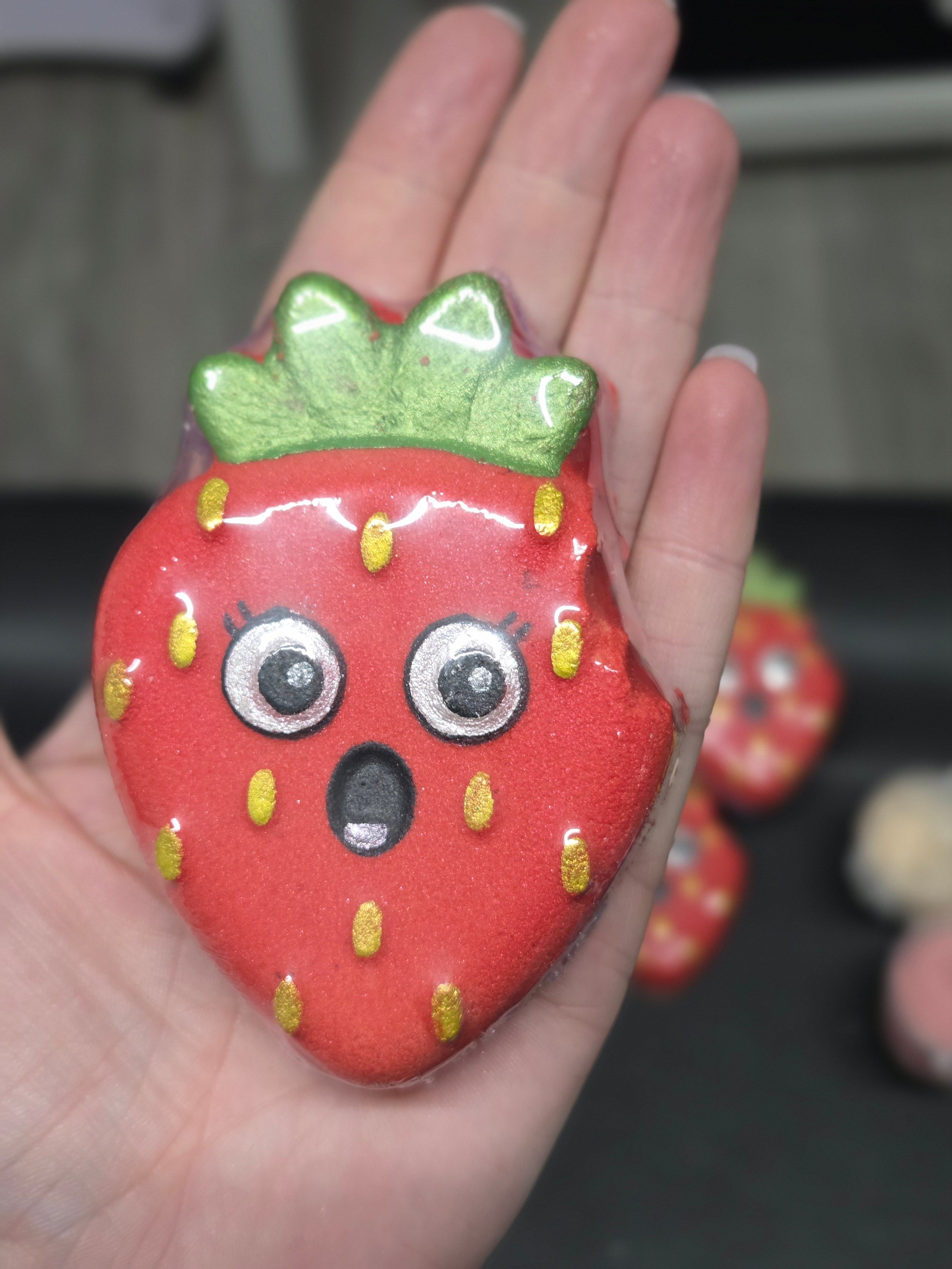 Strawberry Bathbomb