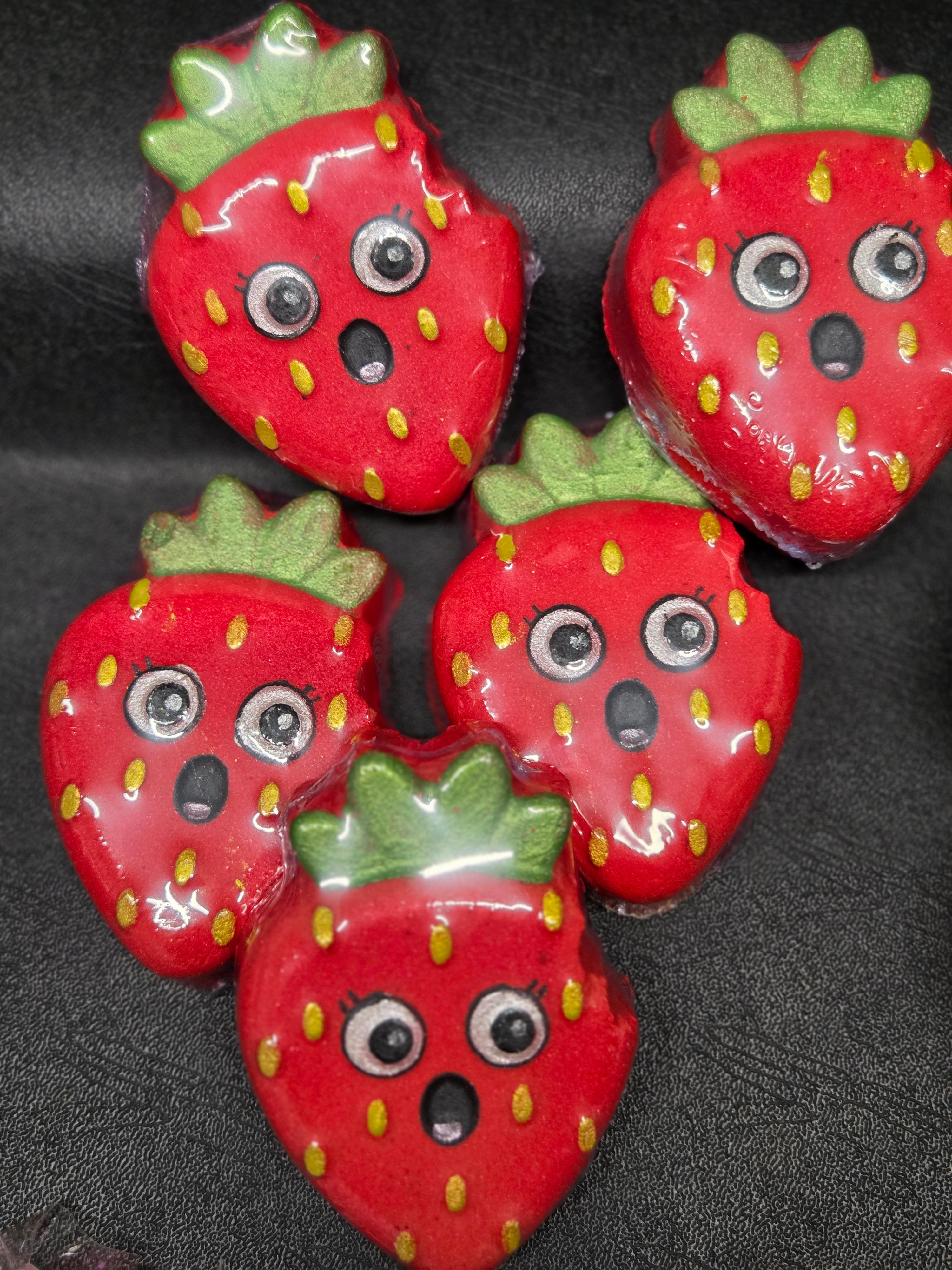 Strawberry Bathbomb